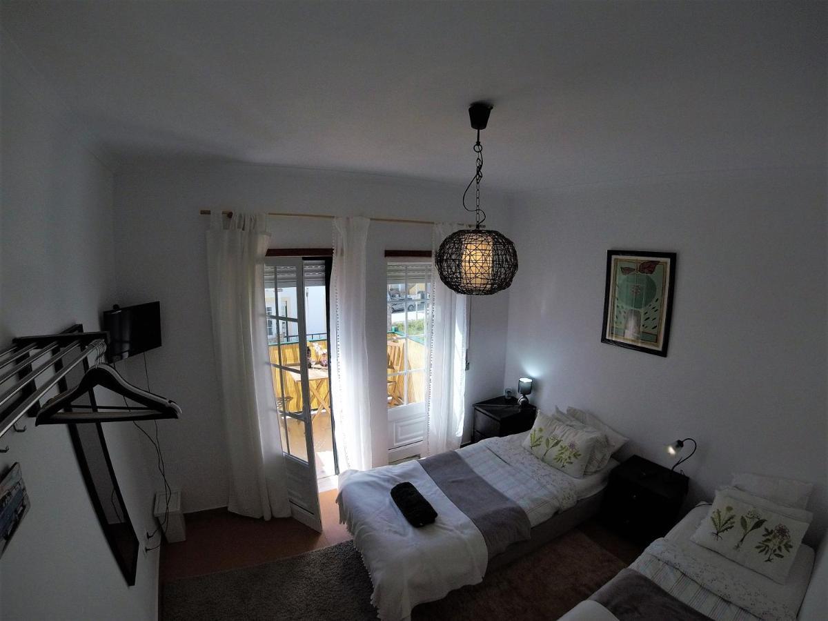 Peniche Surf Lodge 2 Bagian luar foto