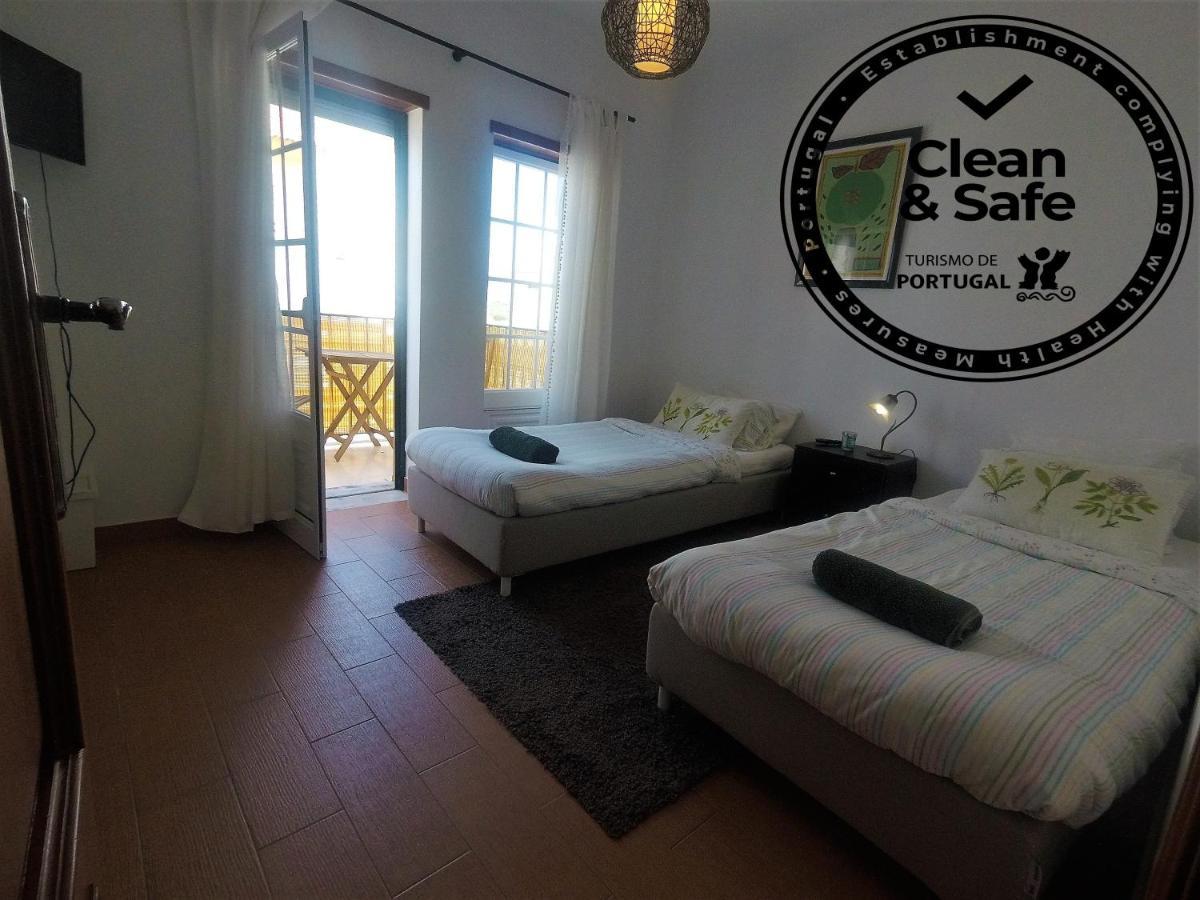 Peniche Surf Lodge 2 Bagian luar foto