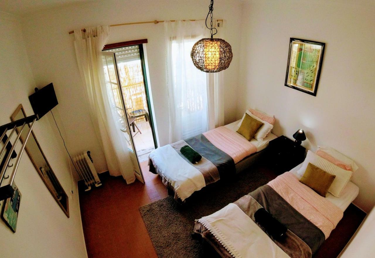 Peniche Surf Lodge 2 Bagian luar foto